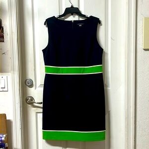 Tommy Hilfigar size 14 navy sleeveless dress with green and white accents